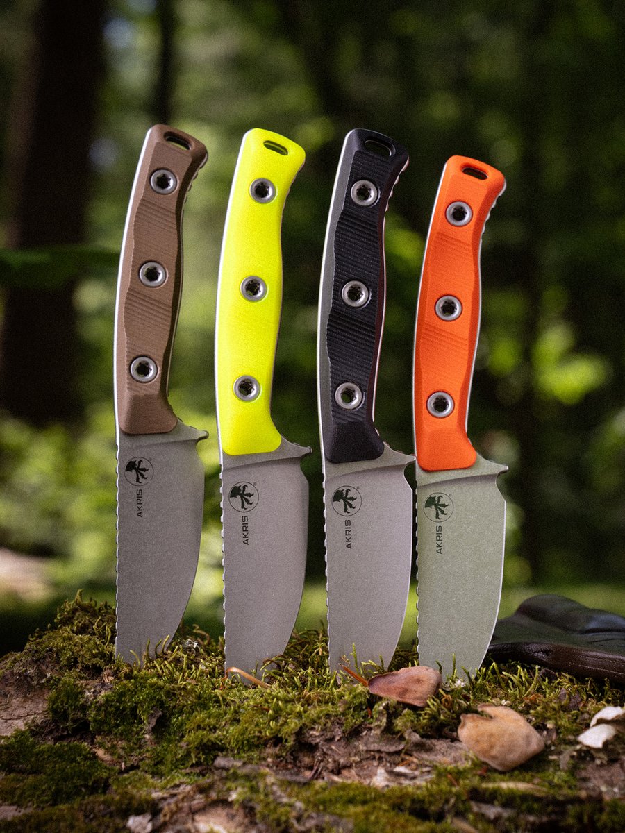 microtechknives's tweet photo. The award-winning Akris featuring a stonewashed standard edge blade paired with G-10 handles in various colors, complete with a Kydex or leather sheath. 

Made for the outdoors and all the adventures that await, the Akris is a trusted tool for your kit. https://t.co/CRtHAVSxA1