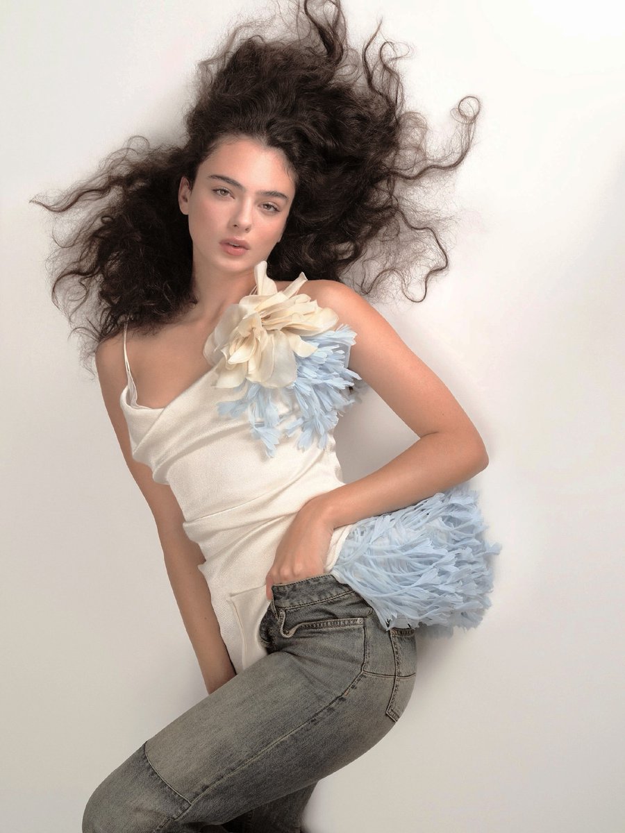 deva cassel for forbes brazil, 2026 https://t.co/FHPY3p2LVF