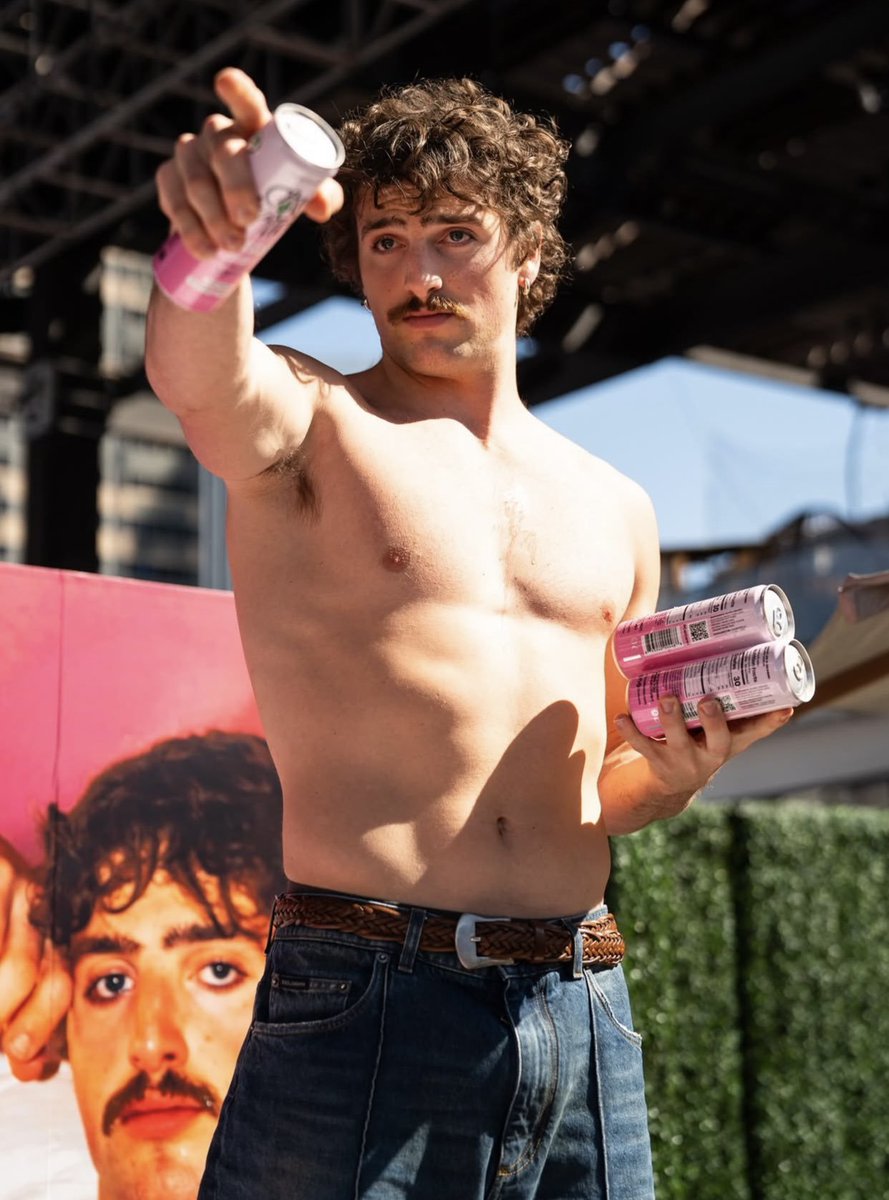 BooneAccess's tweet photo. body tea never fails https://t.co/qhOO7TWQTc