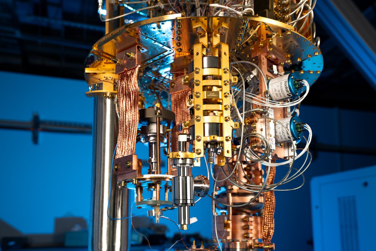 Fermilab's tweet photo. Recently, Fermilab received two new awards as part of the @energy's Genesis Mission. The Fermilab-led awards will expand the lab's critical role in the Genesis Mission by developing custom microelectronics and advancing quantum information science.
https://t.co/VsOwZFrG3I https://t.co/E8tKUeh4af