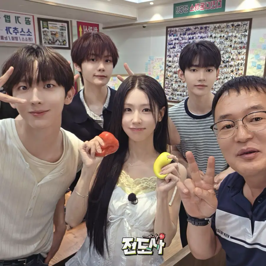 miyeonzzi's tweet photo. @ Gyuvin de AND2BLE pour 'JeonDoSa' https://t.co/teqNPeG41g