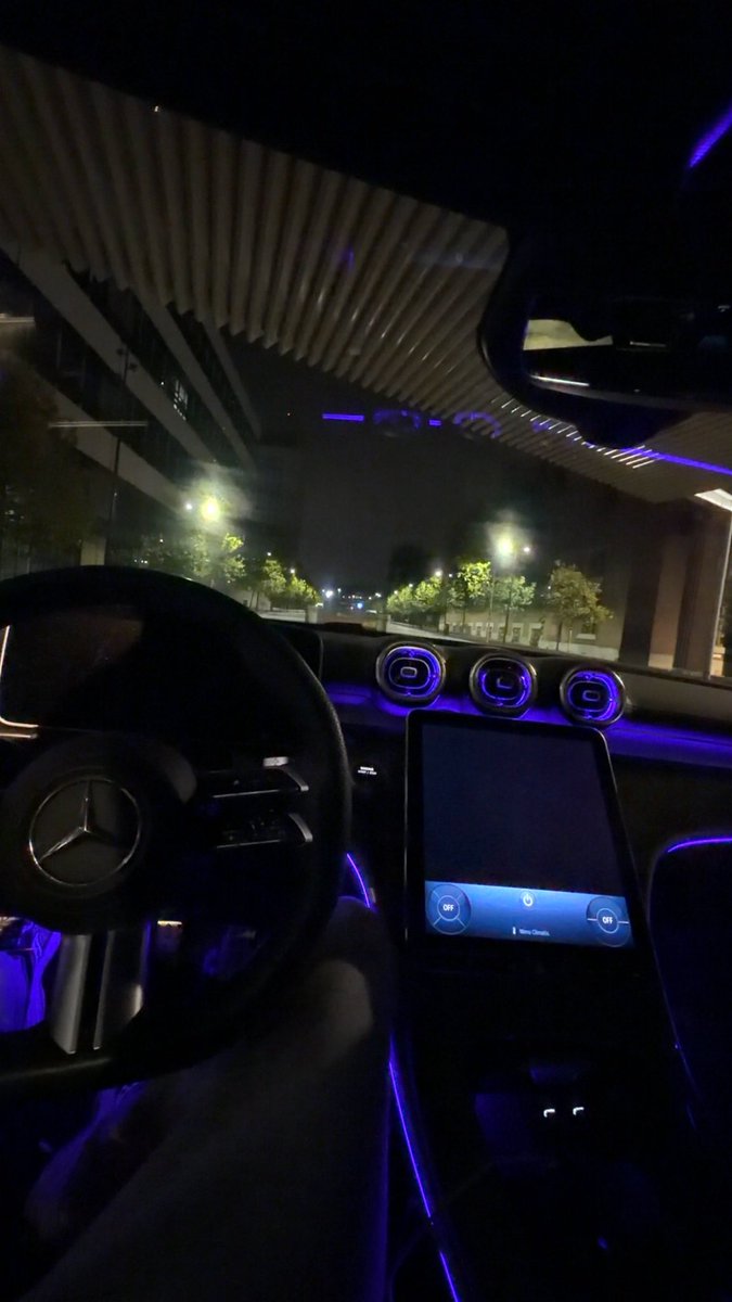 Toyota6k's tweet photo. Bye bx https://t.co/DSGGA60kKr