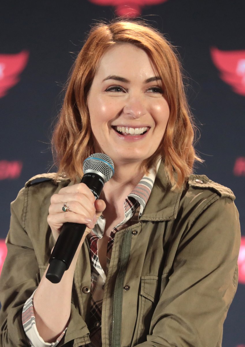 allytodd90's tweet photo. 🔥ALPHABET CHALLENGE🔥

Foxtrot - Felicia Day