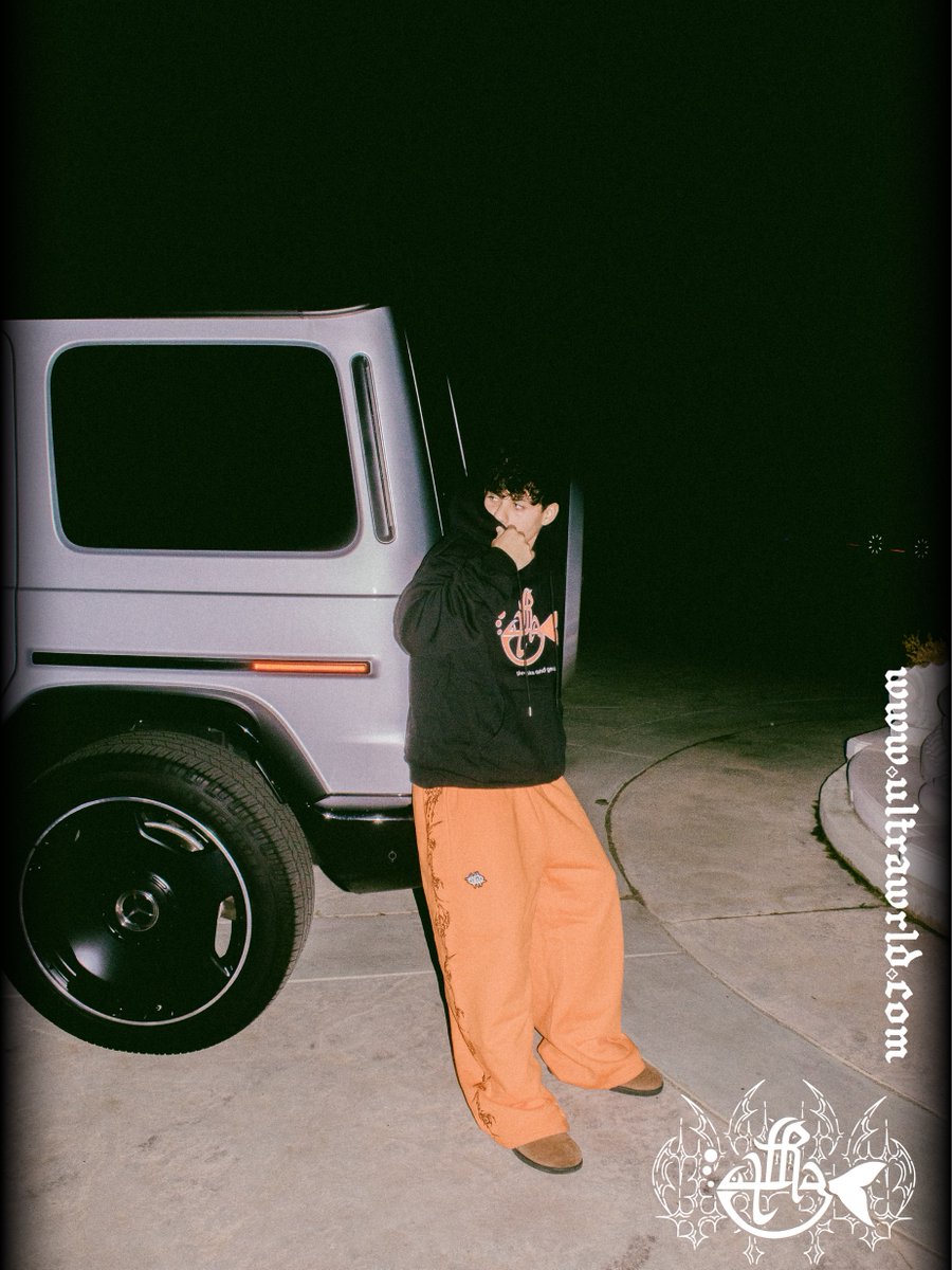 StableUpdates's tweet photo. ULTRA TRIBAL HALLOWEEN DROP🎃

3 DAYS AWAY | OCTOBER 23RD | 12 PM PST

More Info Below ⬇️ https://t.co/DZ2sEixdrw