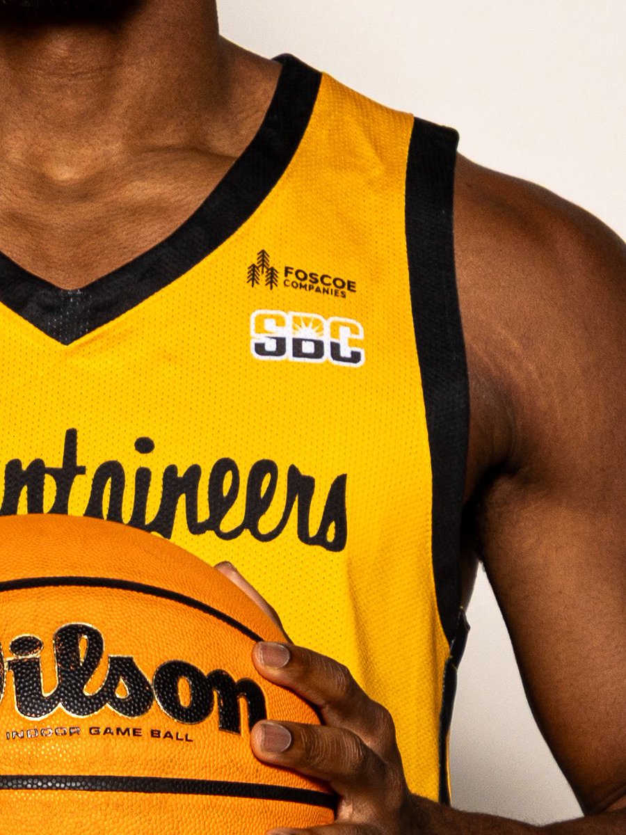 AppStateMBB's tweet photo. 𝐍𝐞𝐰 🏀 𝐒𝐞𝐚𝐬𝐨𝐧 ⇢ 𝐅𝐫𝐞𝐬𝐡, 𝐍𝐞𝐰 𝐋𝐨𝐨𝐤

Thank you to Foscoe Companies for supporting App State Basketball and serving as our jersey patch sponsor!

#TakeTheStairs https://t.co/esVDYtOXdS
