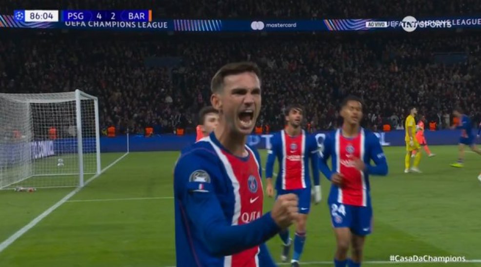 realmilgrauu's tweet photo. Isso é Barcelona em Champions League

HAHAHAHHAHAHAHAHAHAHAHAHHAHAHAHAHAHAHAHAHAHHAHAHAHAHAHAHAHAHAHHAHAHAHAHAHAHAHA

CLUBE MINÚSCULO!!!!!! https://t.co/xqvcS0qJ7v
