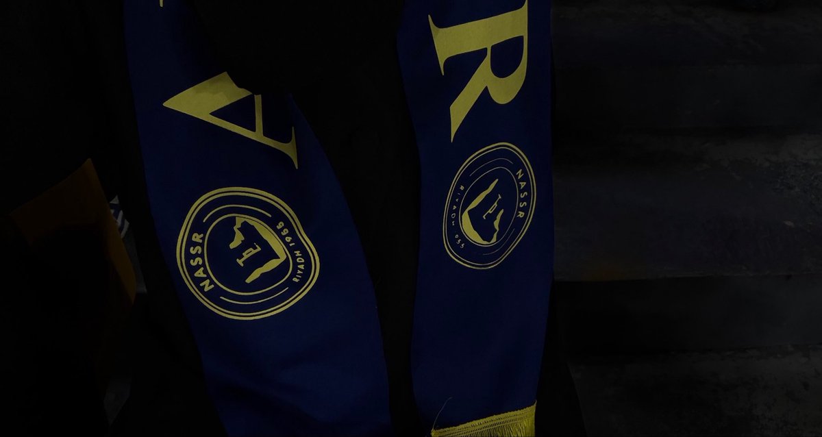 2_1ii's tweet photo. أفضل مشجعة 💛💙
نعم نعم https://t.co/jBpLXniQLk