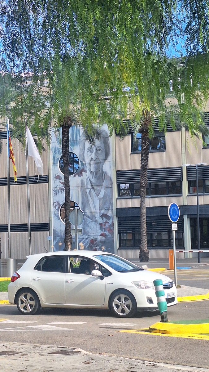 LSM_407 tweet picture
