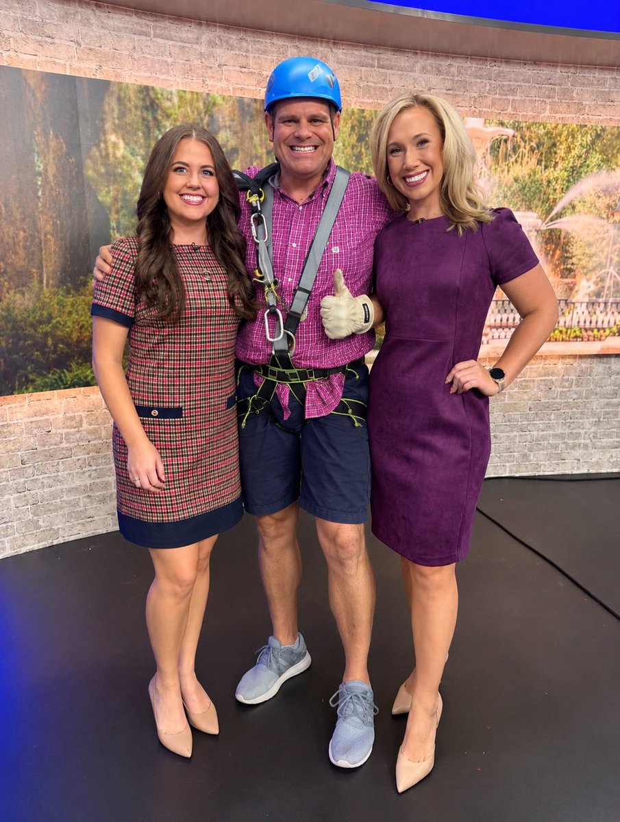 TheBigGuyWJCL's tweet photo. I’d climb any mountain to be hanging with @EmmaHamiltonTV and @catlibertawx right now. https://t.co/If13QwYMWM