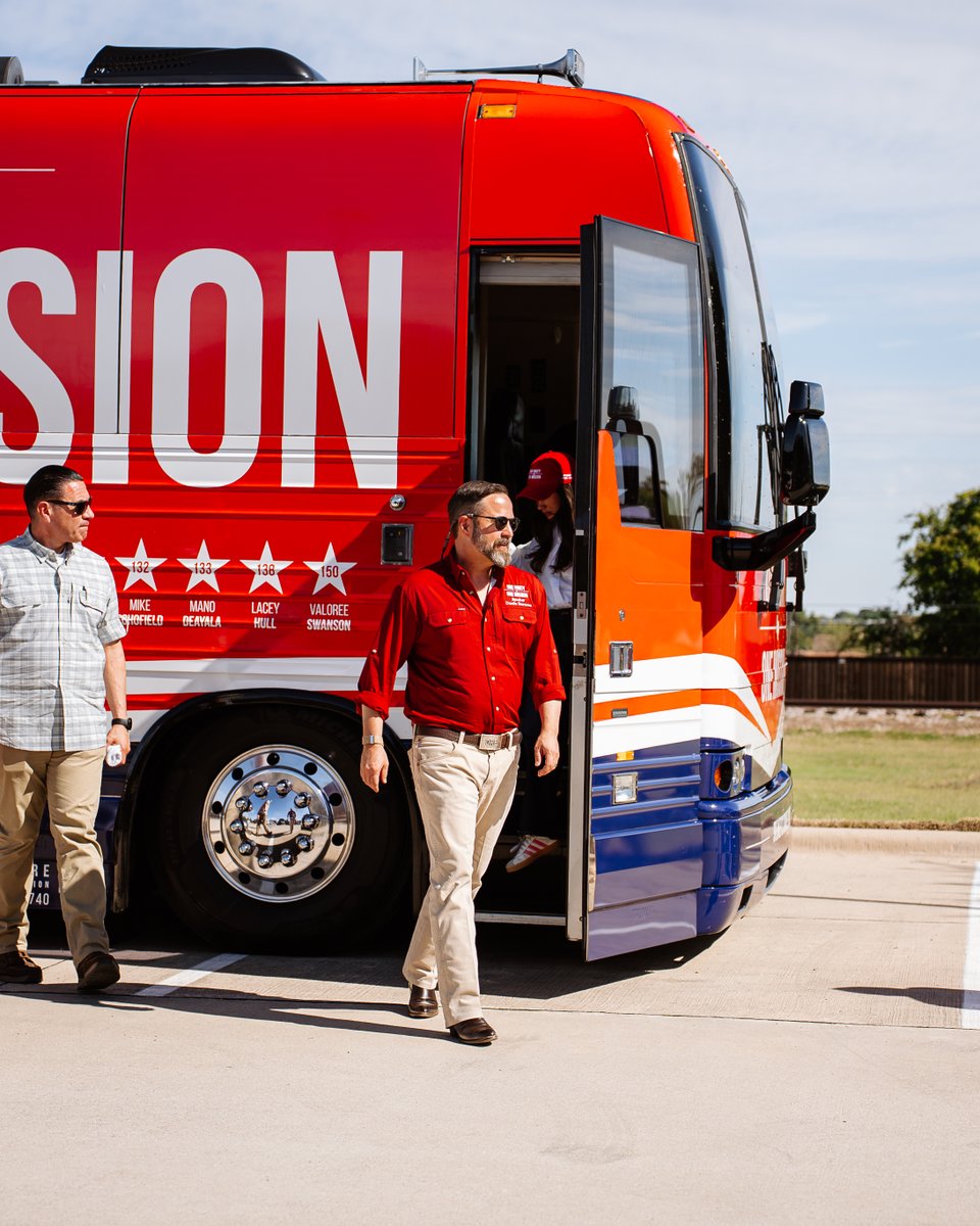 Burrows4TX's tweet photo. Our final stop of the day for the Speaker’s Strike Force is in Allen, Texas, supporting Rep. @CandyNobleHD89 and Chairman @leachfortexas at the polls.

It’s an honor to stand alongside so many fellow Republicans, including @DrBuckinghamTX, @ShelleyLuther, @DanielAldersTX, @ShelbySlawson, @KeresaForTexas, @TerryWilsonTX, @Schoolcraft4Tx, @AndyHopperTX, and @RepRichardHayes.

What a way to close out our first day in DFW. Republicans across North Texas are fired up, volunteers are out in force, and we’re working together to get voters to the polls. #OnePartyOneMission #SpeakersStrikeForce