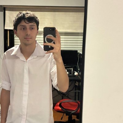 MateoValenRamoa's tweet photo. Lo triste acá es que el vago jura q es fachero https://t.co/WFJENuuhNq