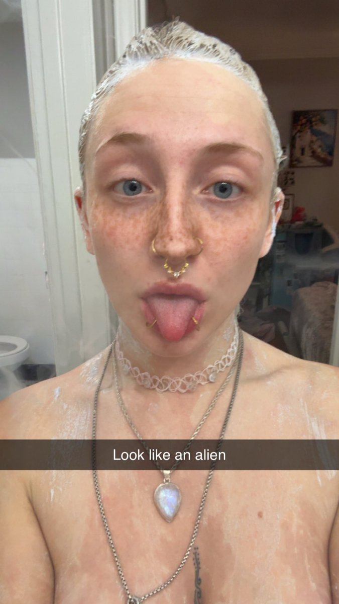 lov3lypixie's tweet photo. May be a bit late to stream I’m undergoing something hehe 👯🕴️😋😋 https://t.co/p5ed6S9Eoz