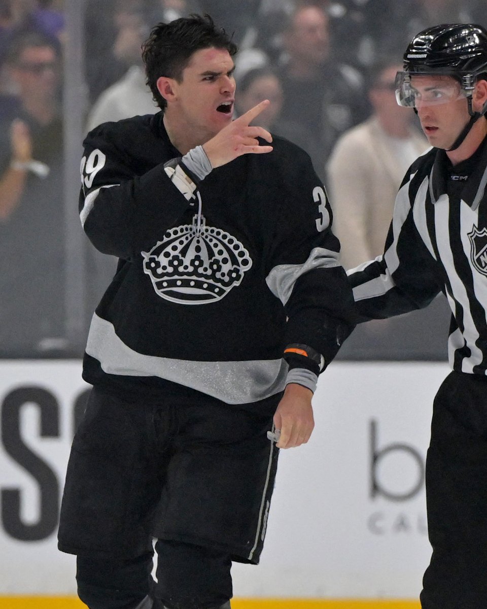 hockeyfights's tweet photo. Throwing fists runs deep in the Malott family! #HFStats https://t.co/YW61NACALZ
