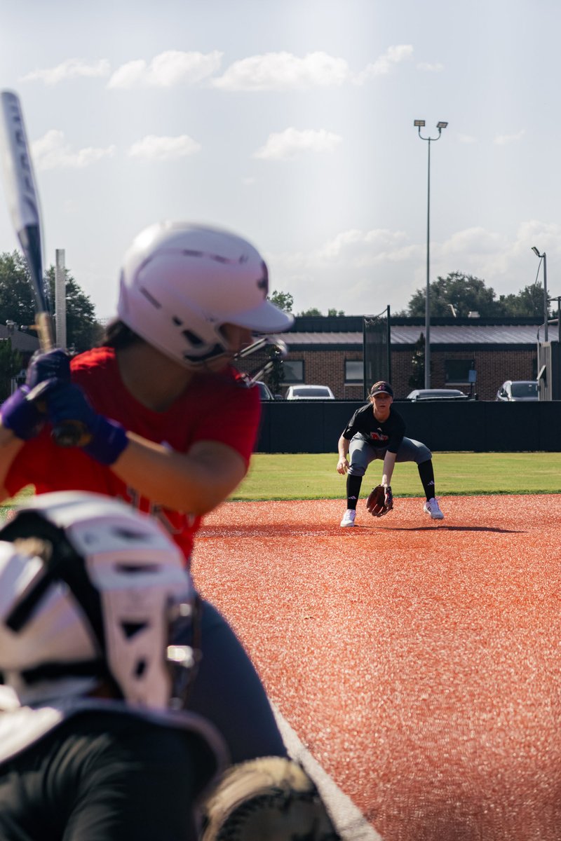 nicholls_sb's tweet photo. 𝓐𝓵𝔀𝓪𝔂𝓼 working. 

#SwordsUp⚔️ | #GeauxColonels https://t.co/LnjLIhUQeO