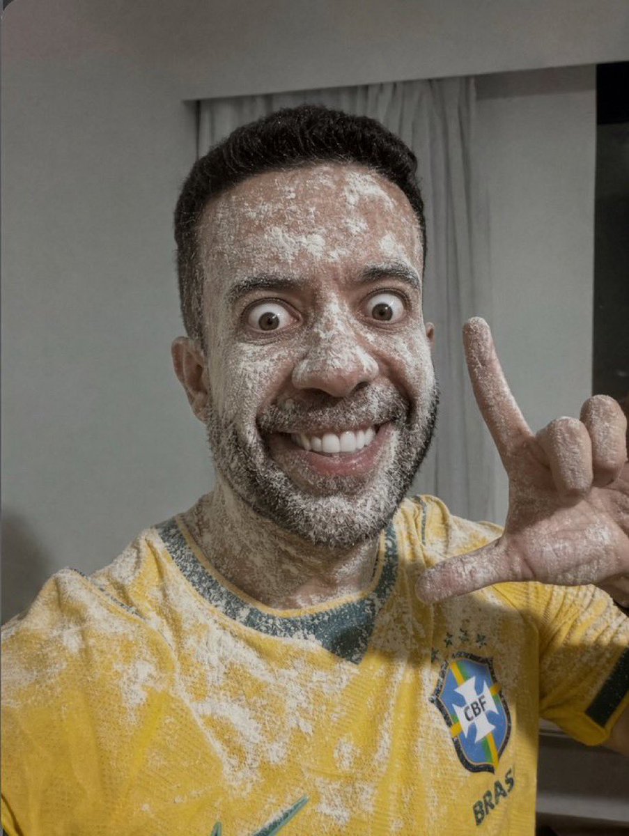 renatochadler's tweet photo. @bananacatlol @vaidesmaiar Isso tá me cheirando mal… https://t.co/kIsX08j5LP