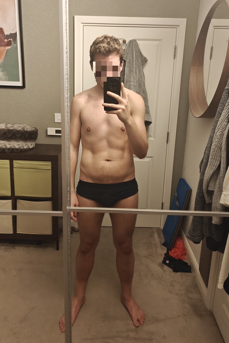 chrxs92's tweet photo. I like to keep my boyfriend updated on my workouts 😏🏋️‍♂️

#gay #gayuk https://t.co/hKpPK7kLzc
