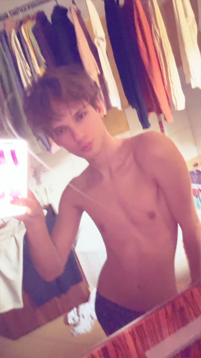 Angelzigx's tweet photo. Hi x https://t.co/tXm4mhOPu9