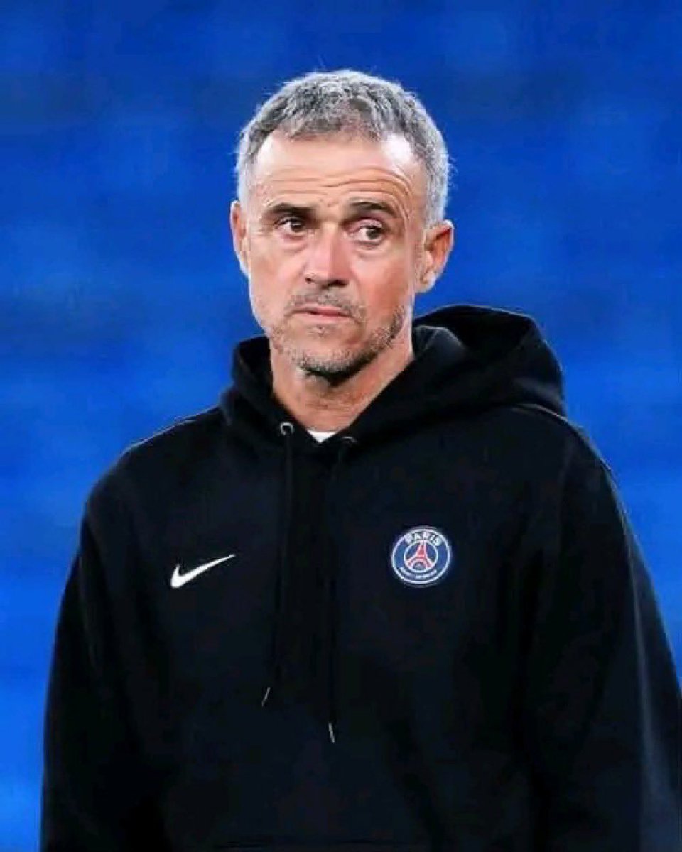 _e111's tweet photo. اخر مباراتين لباريس انريكي بالابطال

ضرب مانشستر سيتي برباعية 😨
ضرب برشلونة برباعية 😨 https://t.co/axiszu3lUC