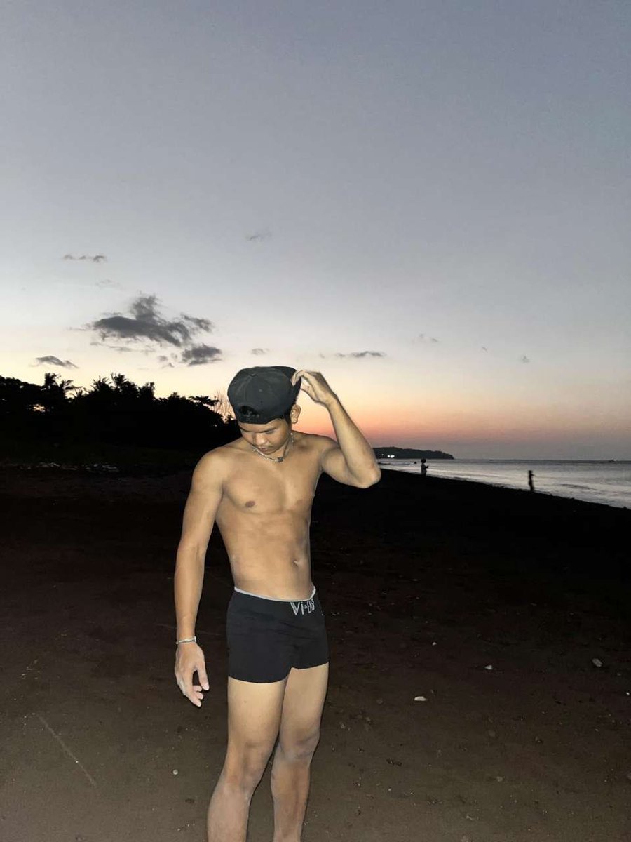 jenewawho's tweet photo. tiktok: jenewawho ✅ https://t.co/SOEbyesVQQ