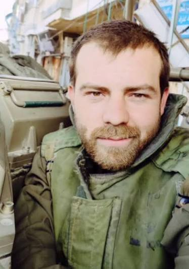 ImBreckWorsham's tweet photo. Sean Glass, an Israeli IDF soldier who gave the order to shoot a 5 year old Palestinian girl named Hind Rajab 355 times, is currently in the US under Trump's protection.

Let's make this baby killing cocksucker famous and let
@POTUS know what we think about that. https://t.co/EIdncZc3DK