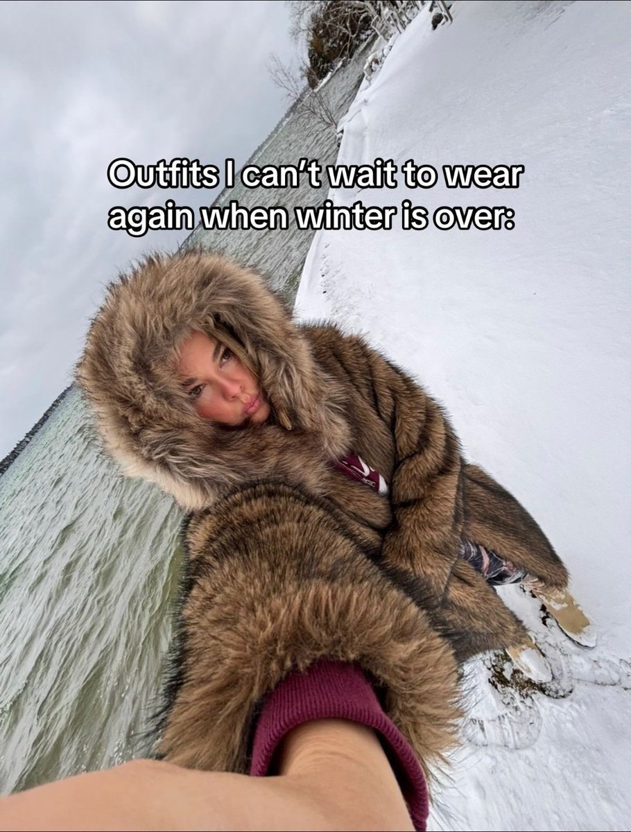 pumpedwith_peri's tweet photo. my closet is waiting for me https://t.co/CYg7OR9ECP