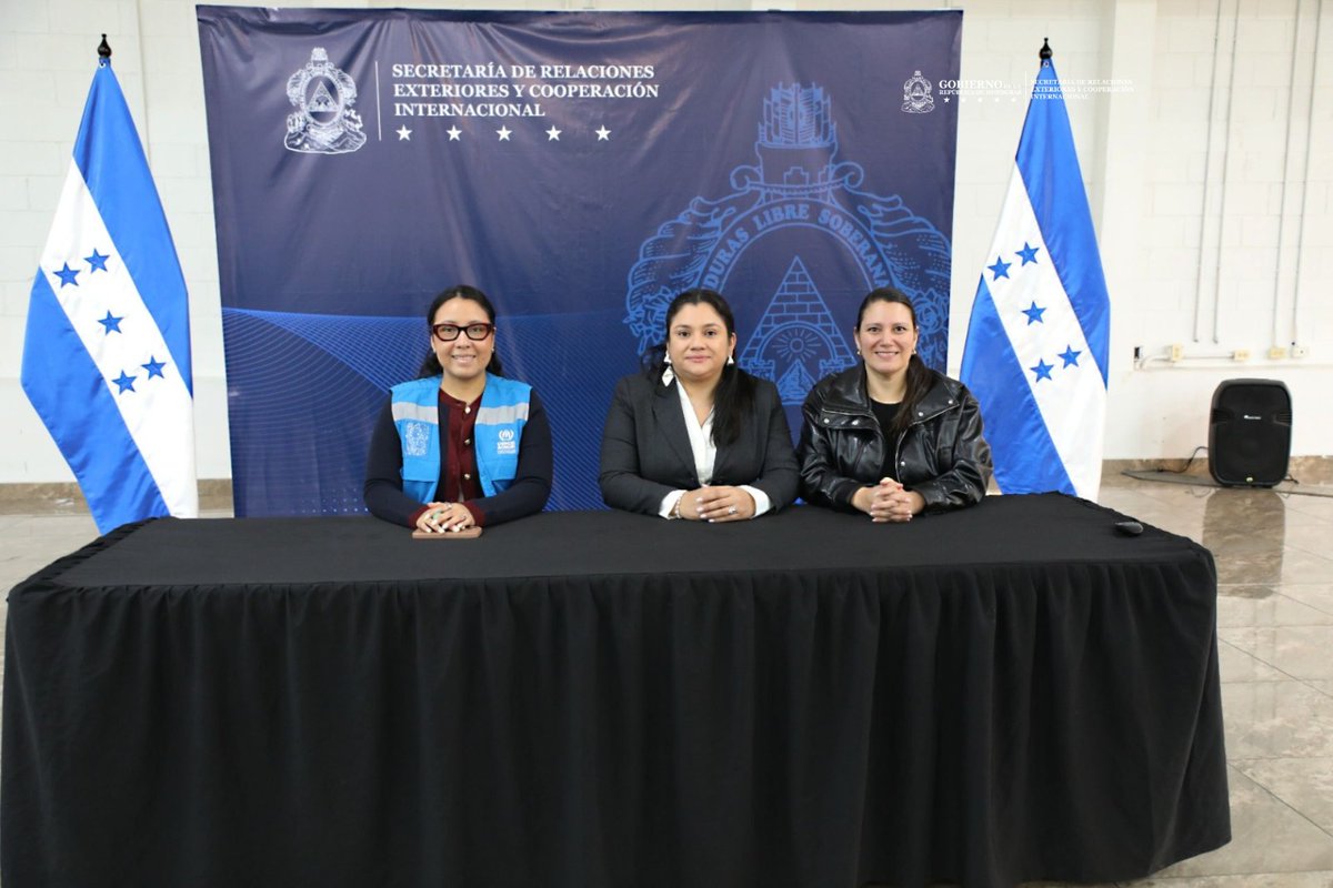 CancilleriaHN's tweet photo. 📌Cancillería fortalece las capacidades de su personal para brindar asistencia y protección a los hondureños en el exterior https://t.co/EGY7XJ6NQH
