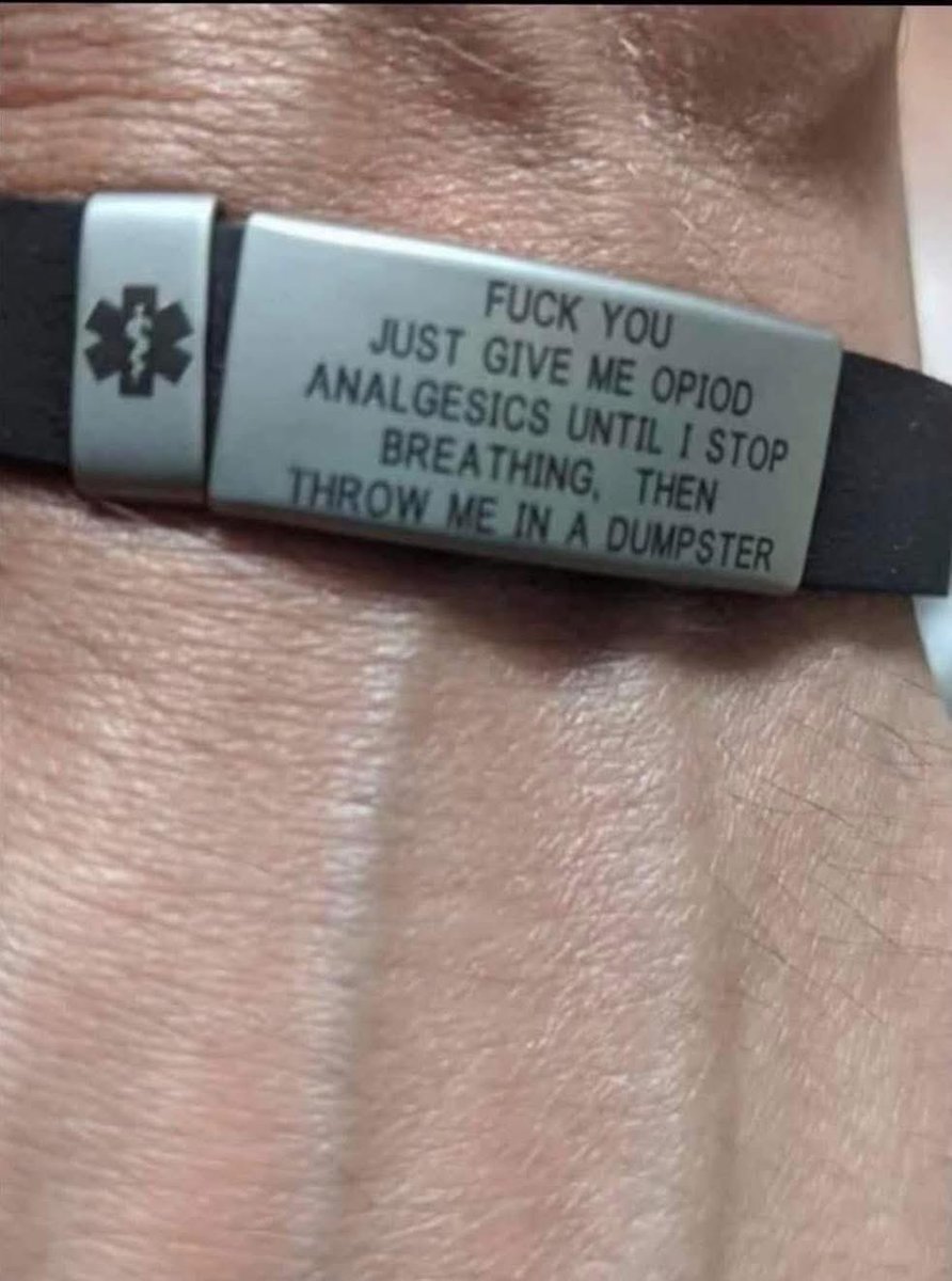 solminingpunk's tweet photo. New bracelet https://t.co/oxzOpdQFHe