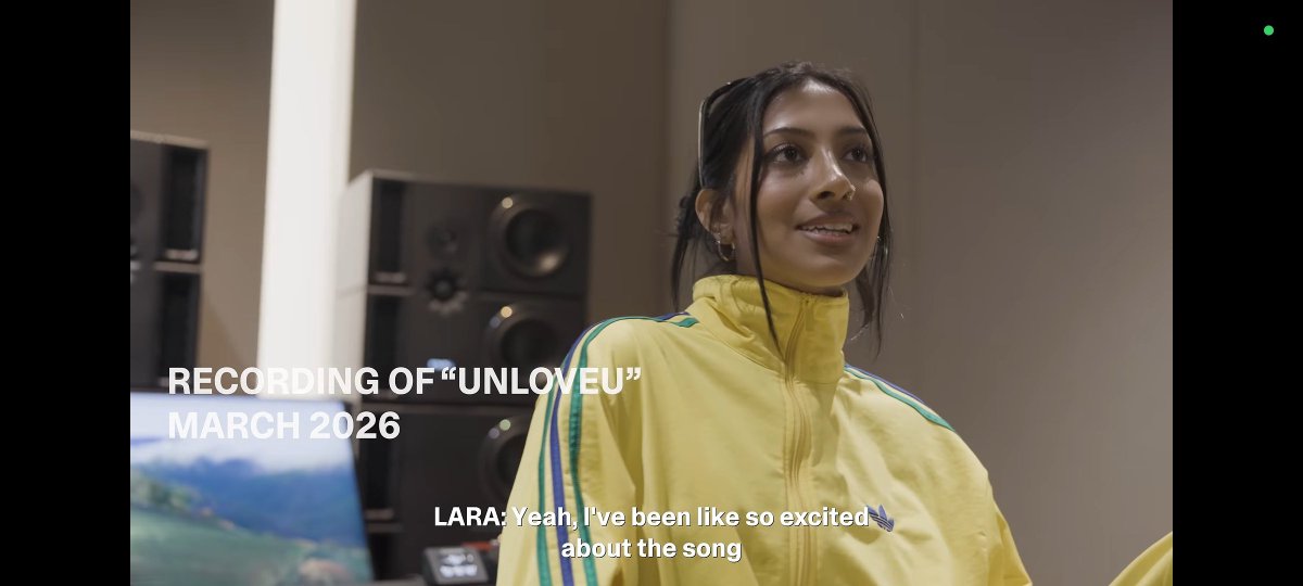 synkifymc's tweet photo. this lie of march 2026 cz wasnt this miss raj when it was time to rehearse for the grammys (same hairdo, no makeup, accessories, clothing and all) 
this song was in the folders since january and before hxg you cant lie your way out of this one https://t.co/3hd2UUpsKQ