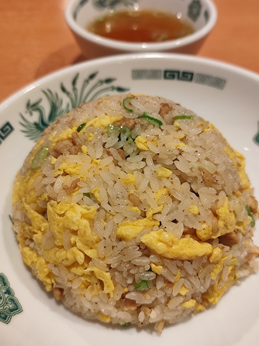 Rnyrg's tweet photo. 朝チャーハン！ https://t.co/etqpMZ6QHl