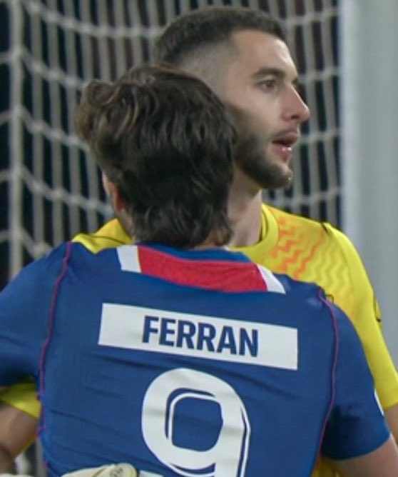 paupecf's tweet photo. 💣🚨 | HANSI FLICK, TRAS LA DERROTA ANTE EL PSG

🗣️ «El PSG ha demostrado ser mejor equipo que nosotros»

🗣️ «Por momentos les hemos plantado cara, pero, a pesar del gran esfuerzo de Joan García y Ferran Torres por evitar que nos ganasen, no ha podido ser» https://t.co/yuz47jdmoR