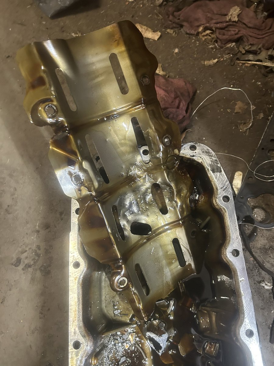 TraxxPaxx01's tweet photo. @Spottyroo how much do you like Fords 1.5? https://t.co/4kNHxO3Xag