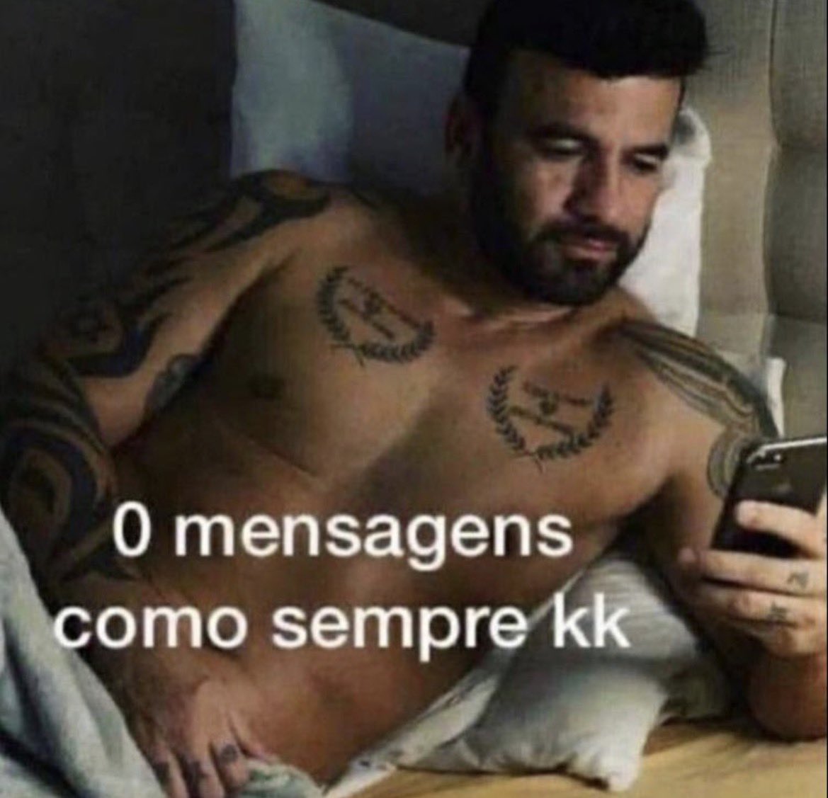 ana_carolaaaa's tweet photo. passei o dia todinho com o celular no não perturbe e pra minha surpresa ninguém me perturbou mesmo kkk https://t.co/c1pAiYDPVK