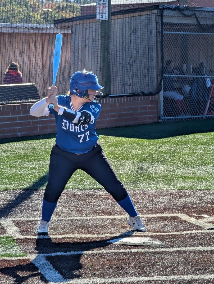 MyahArtuso2029's tweet photo. Had a decent weekend at the Western PA Fall Showcase. Challenged ourselves and played up in the 18u Division. Finished 4-1. A lot of walks and some solid contact this weekend. Caught and played some innings at first. Some plays I’d like to have back but you just play through it. https://t.co/qdFJ7WhxCe