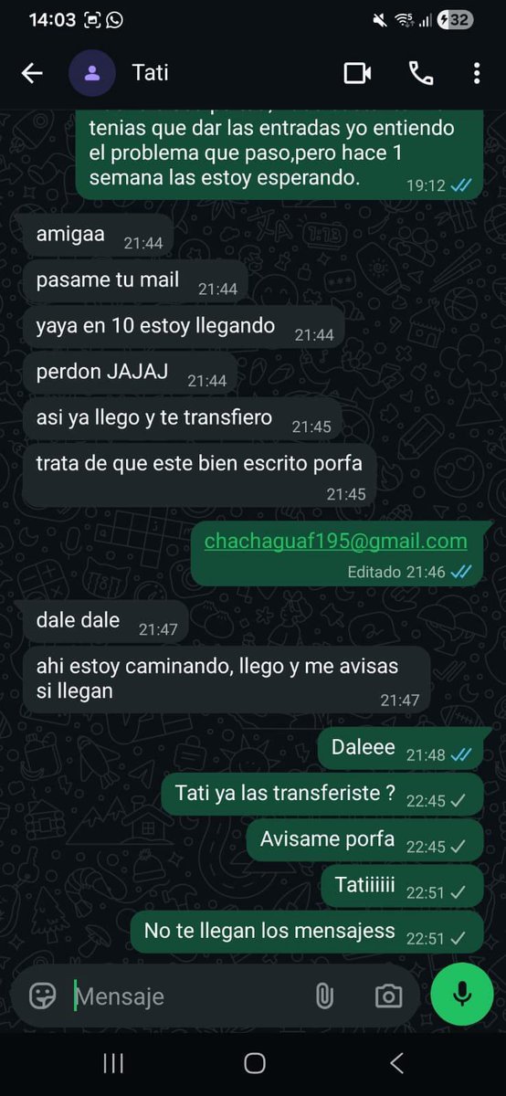 honrybeett's tweet photo. Hola subo a esta que le cago a mi amiga con las entradas de BTS porfa difundan porque sigue vendiendo como si nada https://t.co/gvQXc23tF1