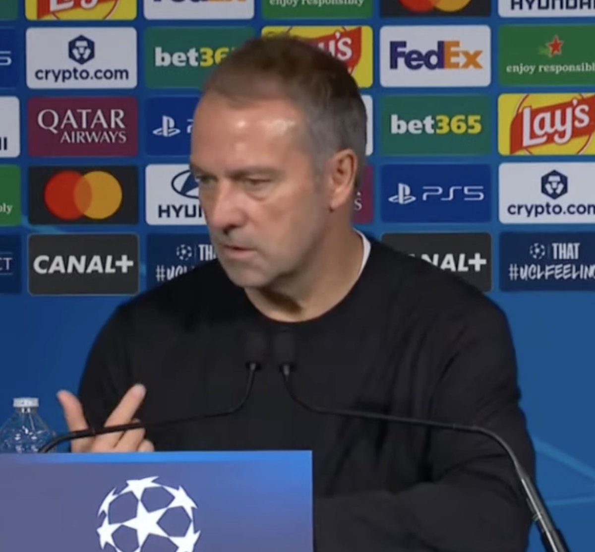 BarcaUniversal's tweet photo. 🚨 Hansi Flick: "I have to say that: in October, you can't win titles."

"The titles, and especially the Champions League, are won in May and June." https://t.co/rpsCjFpafH