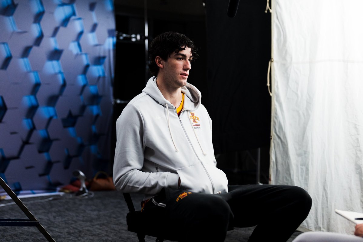 CycloneMBB's tweet photo. Answering the Questions. 

#Cyclones | #C5C https://t.co/jXilWrZrwQ