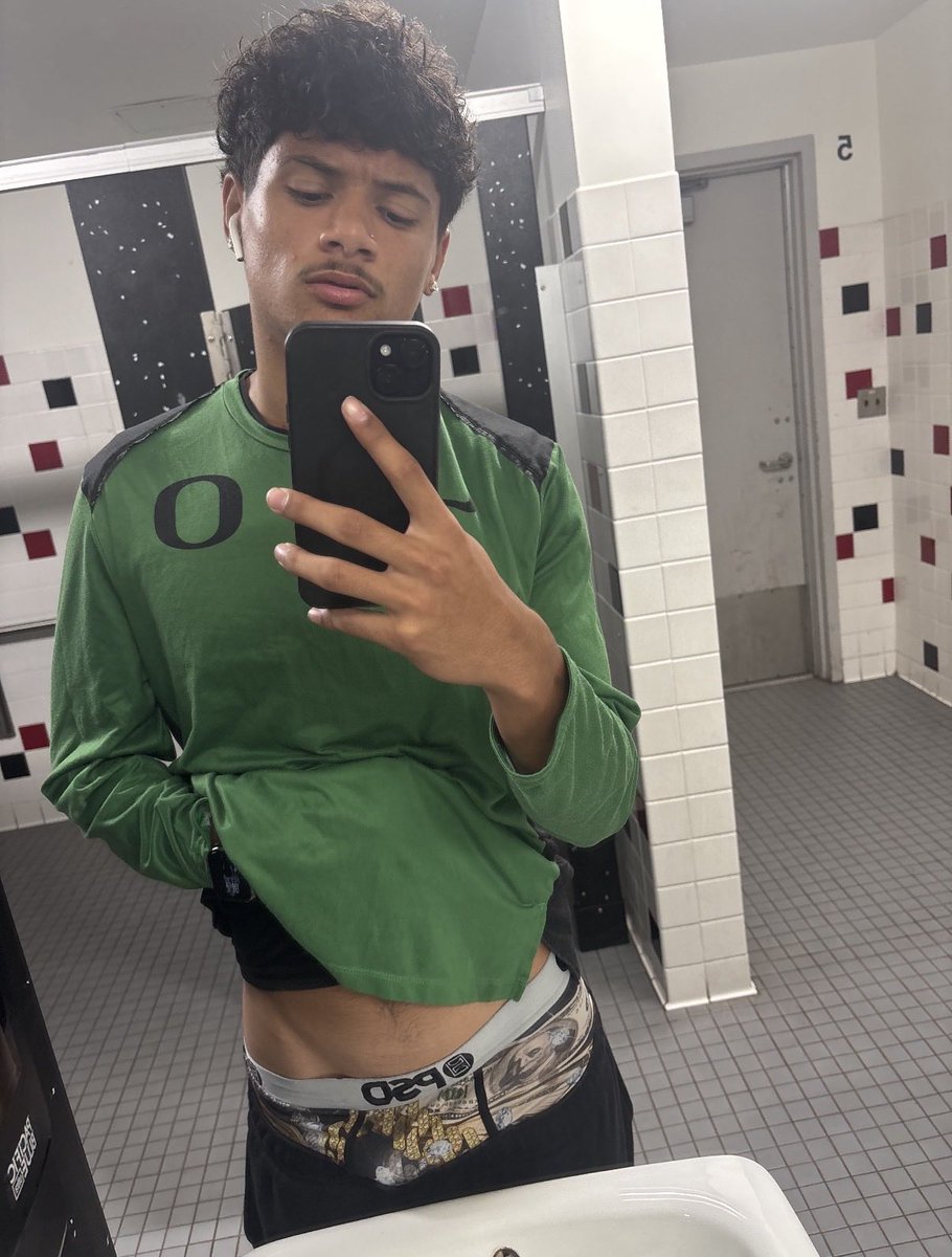 b_rysvn's tweet photo. lmk for their videos!! #latino #buyingcontent #sellingcontent #dl #dlyn #tattoo #dick #latinodl https://t.co/jPwJQcuZeX