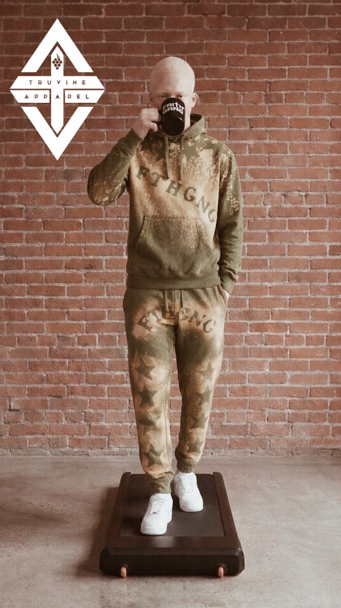 truvineapparel's tweet photo. THE SEASON CHANGES.
YOUR IDENTITY DOESN’T. 🍂
Cooler nights.
Heavier layers.
Same faith.
**FAITH GANG®**
Chosen. Accepted. You already belong.
#FaithGang #FallCollection #KingdomIdentity #YouAlreadyBelong #FaithStreetwear https://t.co/j6IDXE1XG6