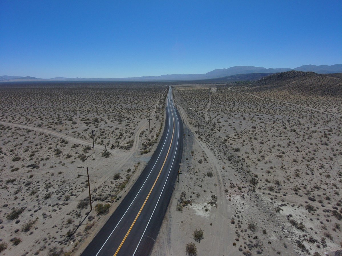 Caltrans8's tweet photo. SBCO: Another Project Complete🥳 
🚧Our crews have successfully completed the $2.4M roadway preservation project on SR-247 in Lucerne Valley between Camp Rock Rd. and Valley Vista Rd. 
🔧Improvements included seal coating, asphalt concrete replacement, and roadway striping. https://t.co/CFkEMJitVm