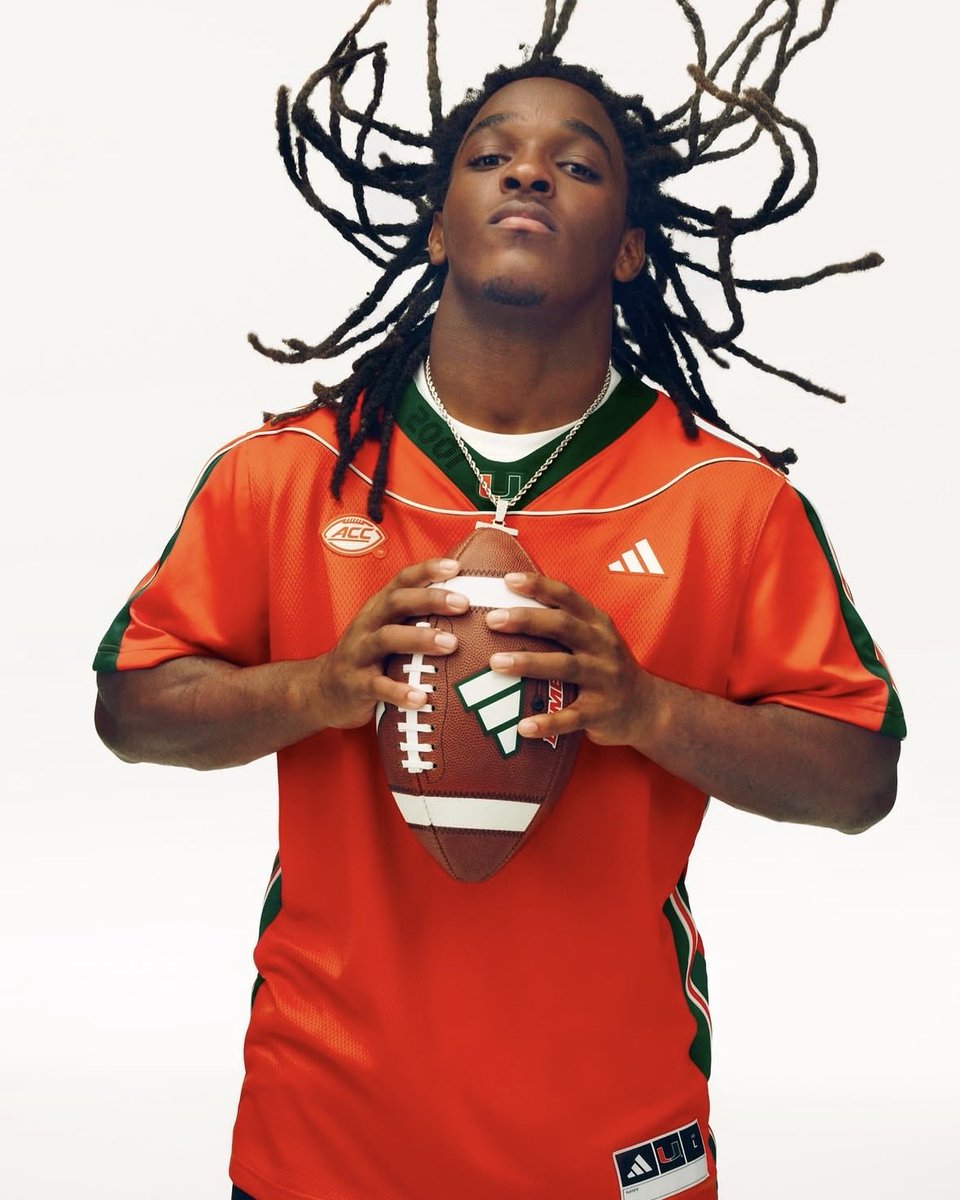 ComplexBets's tweet photo. Two of the greatest Hurricanes of all time 🙌 suited in Stripes.

Fanatics Sportsbook odds subject to change.

(📸: Adidas) https://t.co/LT6UcgW8AU