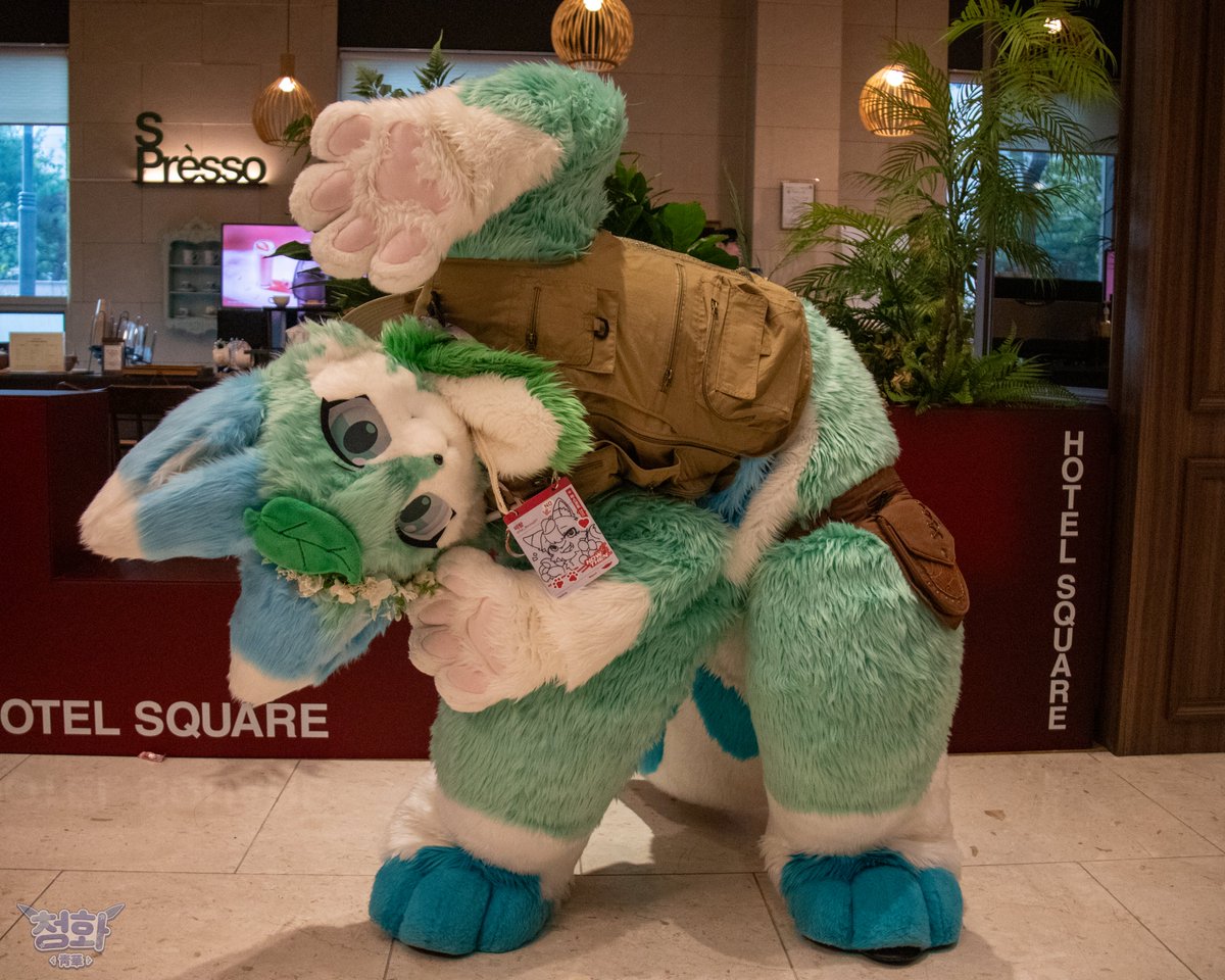 fur_Berang97's tweet photo. 으에에에에~ 안녀어어엉?

📷  @chung_hwa64

#FURRAID2026 #FursuitEverday #너랑나랑비랑 https://t.co/gsI5LVYCao
