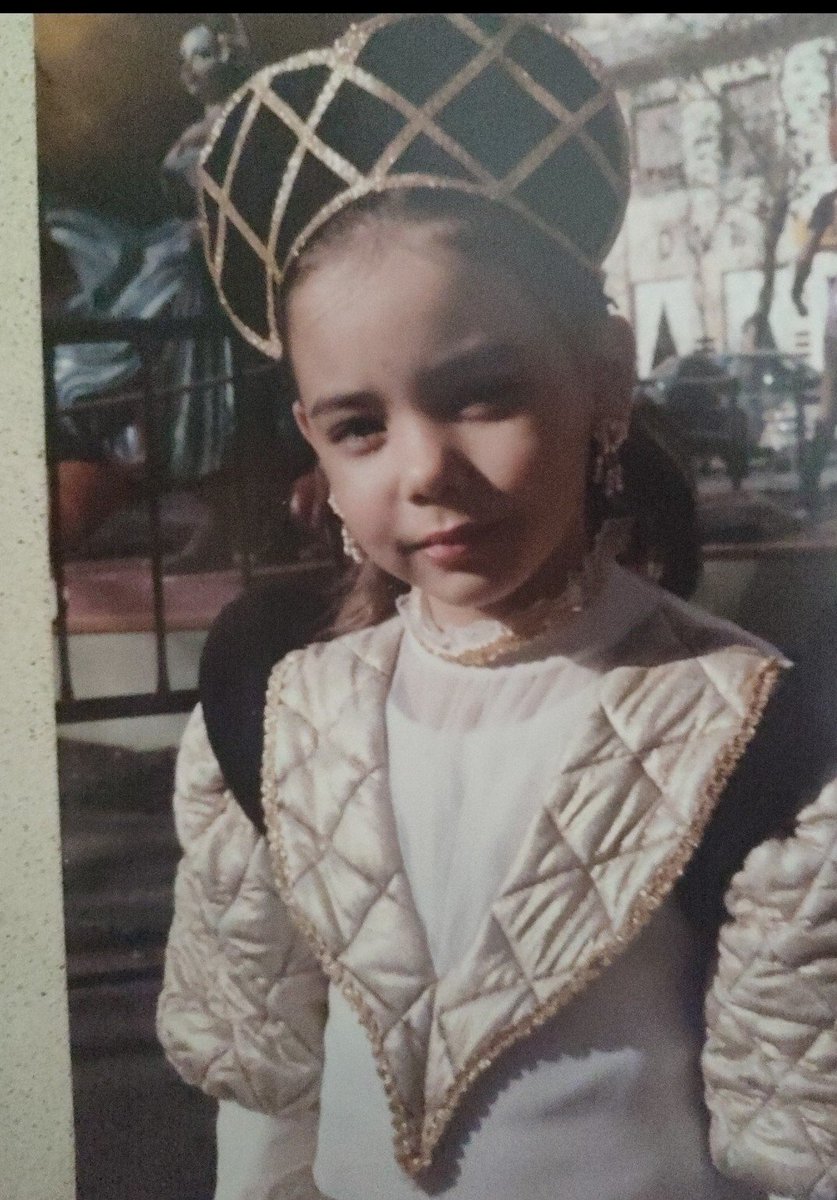 Vanesa82378's tweet photo. Sacra Corona Unita  💀👑 https://t.co/AAB0RSDPnC