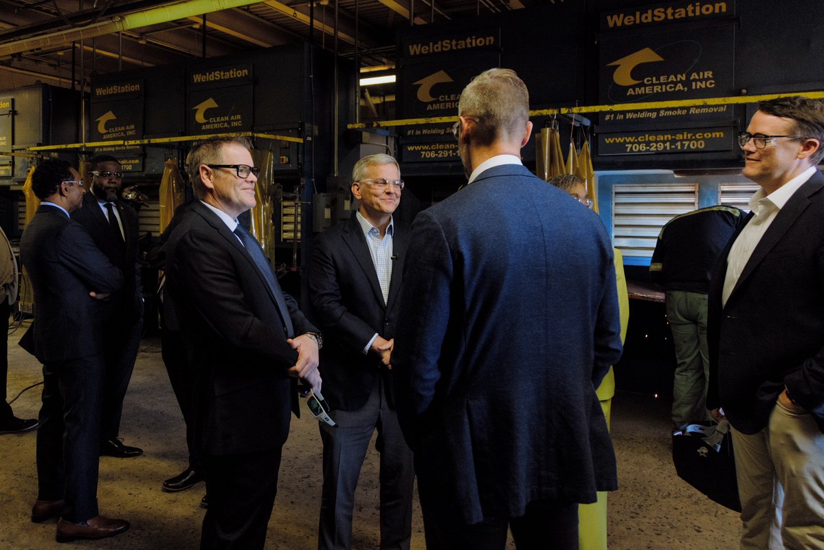 NC_Governor's tweet photo. .@RoanokeChowanCC's Weld to Work pipeline is helping North Carolinians develop skills for good jobs while giving local employers access to the skilled workers they need. 
 
A $470,140 grant from the Southeast Crescent Regional Commission is helping expand welding training, add equipment, and provide tuition assistance so the college can serve up to 150 students each year. It’s a win-win-win for students, employers, and the regional economy.