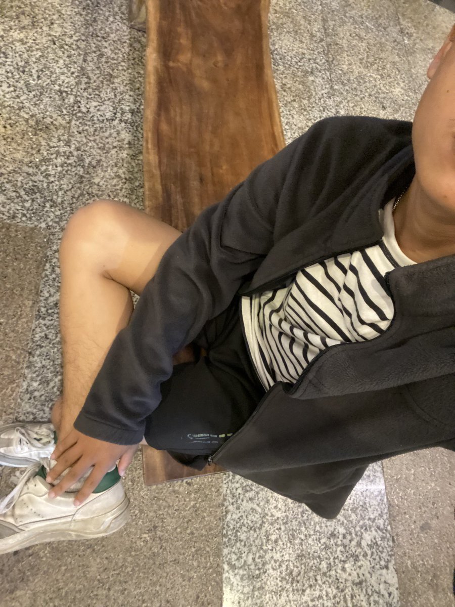 el1otside's tweet photo. babay indo https://t.co/UvplDPrO5i