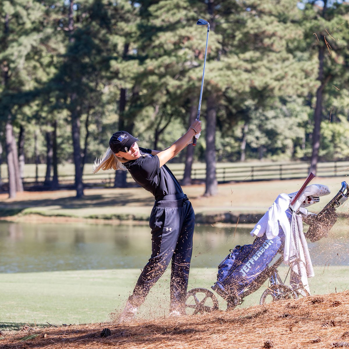 BartonAthletics's tweet photo. HOME TURF! . 📸📸📸📸 gallery of Day 2⃣ of the 2⃣0⃣2⃣6⃣ Barton Fall Golf Intercollegiate Tuesday at the Wilson Country Club . The Bulldogs' women's squad took home team honors while the men's team finished runner-up . #BartonBold . #BCBulldogs . @BCgolfteams . ⛳️⛳️ . 🏌️‍♂️🏌️‍♂️ . 🏌️‍♀️🏌️‍♀️ https://t.co/rWMAHX1RK0