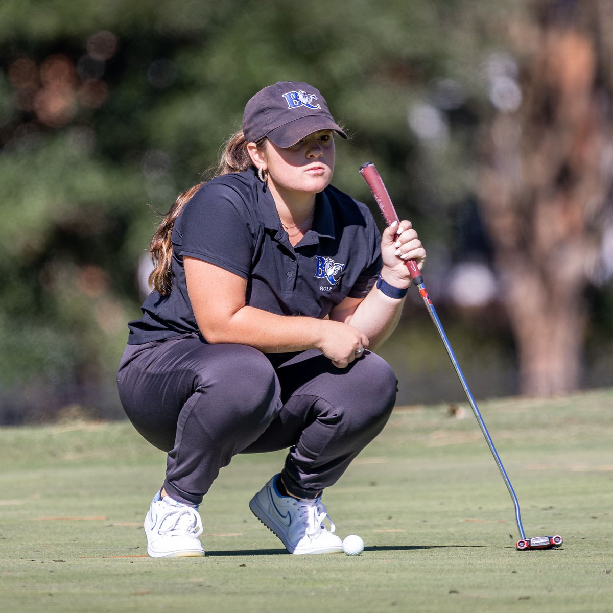 BartonAthletics's tweet photo. HOME TURF! . 📸📸📸📸 gallery of Day 2⃣ of the 2⃣0⃣2⃣6⃣ Barton Fall Golf Intercollegiate Tuesday at the Wilson Country Club . The Bulldogs' women's squad took home team honors while the men's team finished runner-up . #BartonBold . #BCBulldogs . @BCgolfteams . ⛳️⛳️ . 🏌️‍♂️🏌️‍♂️ . 🏌️‍♀️🏌️‍♀️ https://t.co/rWMAHX1RK0