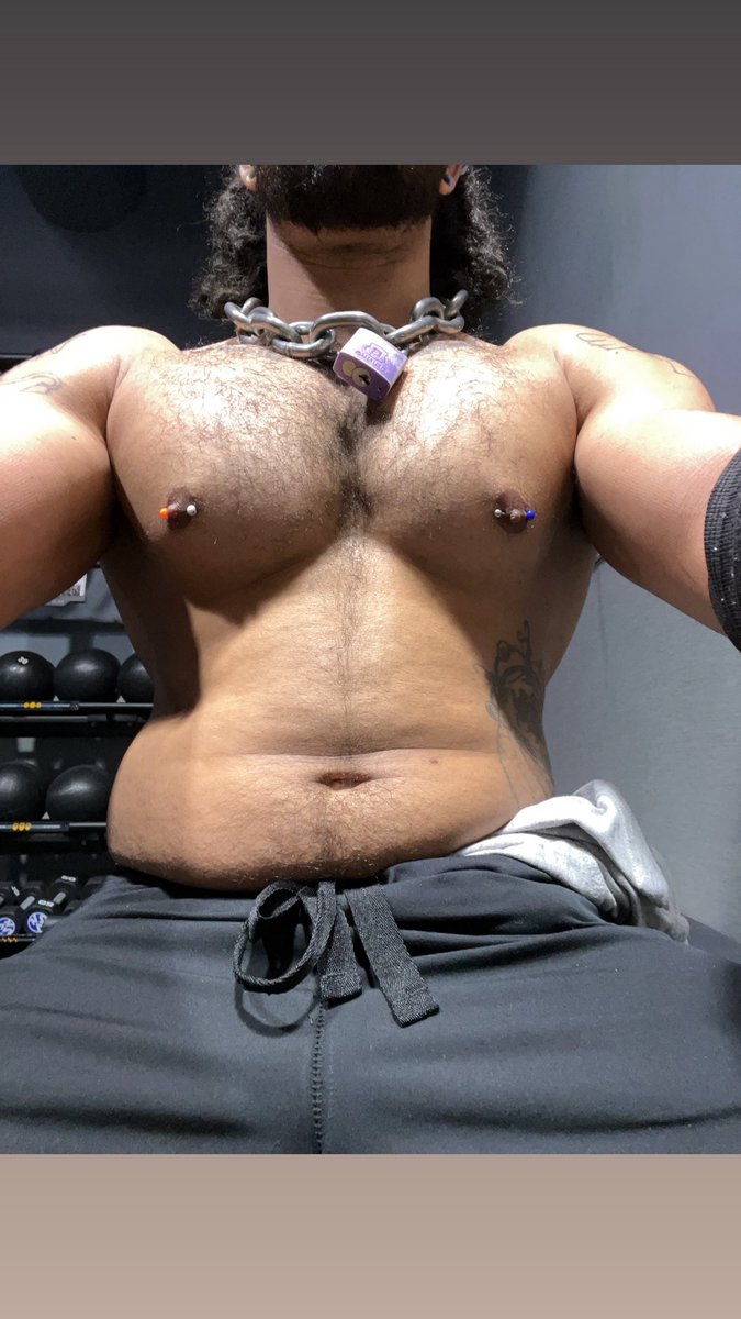 PolySwitch4THIC's tweet photo. Gym was decent, tonight was tits and triceps. 🥳🙂‍↔️ https://t.co/RfeO3HbO77