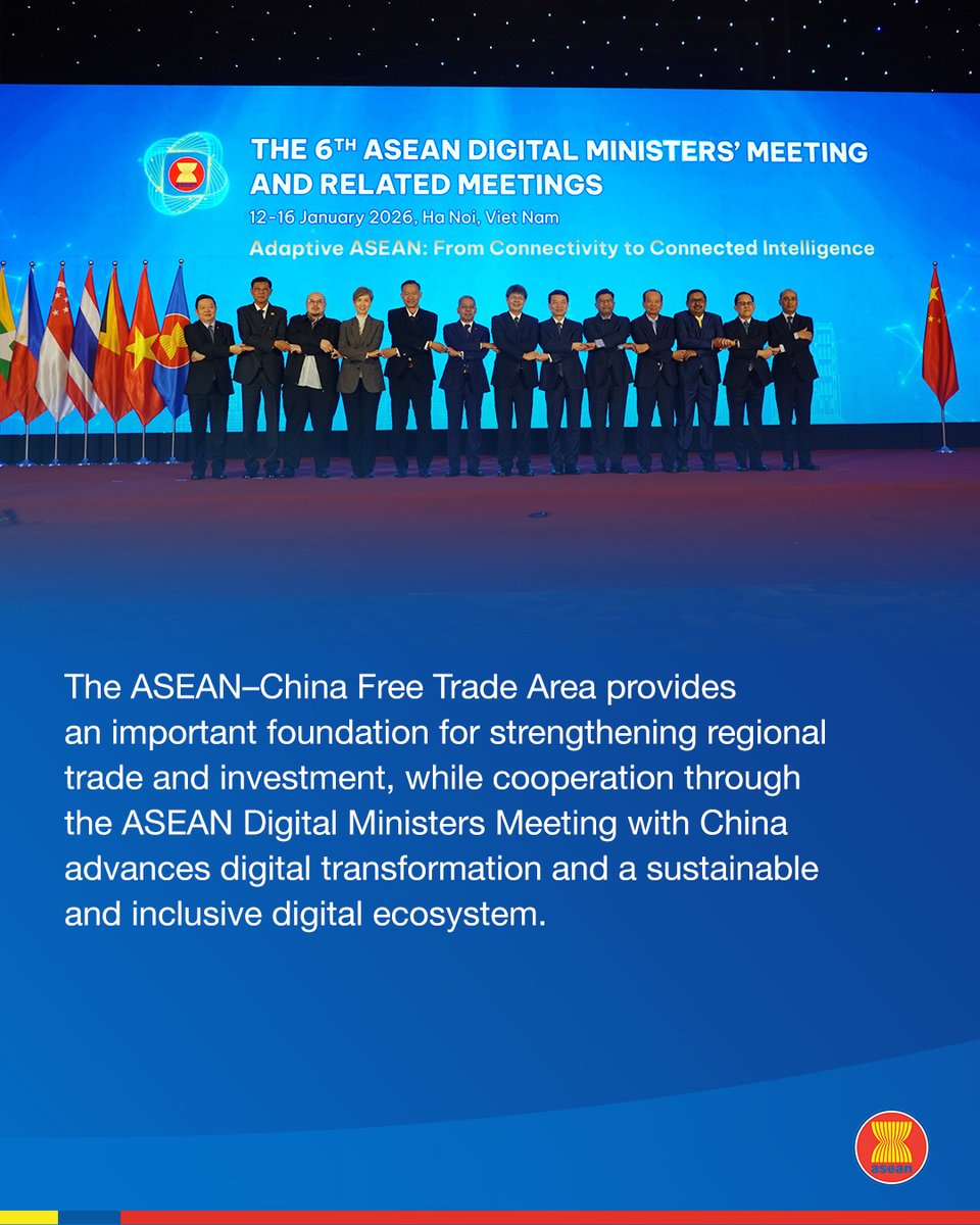 ASEAN's tweet photo. Economic cooperation between ASEAN and China continues to deepen through trade, investment, regional economic integration, and digital transformation.

Through the ASEAN–China Free Trade Area and expanding digital economy initiatives, both sides are working towards a more connected, resilient, and mutually beneficial economic partnership.

#ASEANDialoguePartnersCooperation
