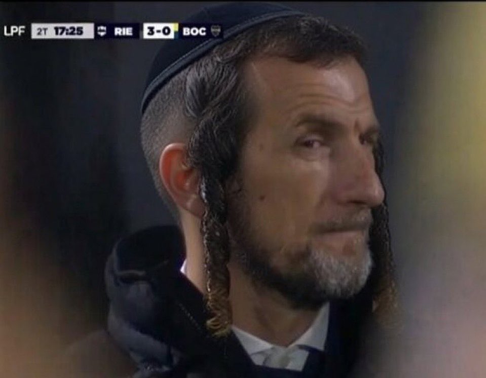 chabonrefugia2's tweet photo. Que vas a decir, bostegoyim? Te gustó el ingreso de Paredeswich? Gritaste el del Golem Merentielevy? Nos vemos en Barrancohen, goyim https://t.co/iB74RaULCQ