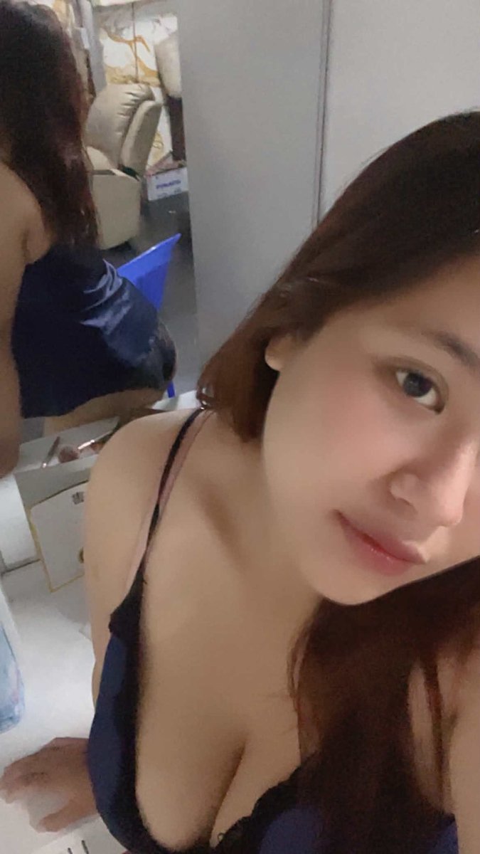 view__77's tweet photo. 😵‍💫💐อยากไปโผล่ที่แฟลช 🤣❤️
#สาวอวบอ้วน #สาวปากช่อง https://t.co/tDSIg90EX8